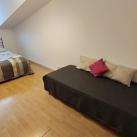 Przestronny Pokoj W Mieszkaniu Na Filipa Krasków Exterior foto